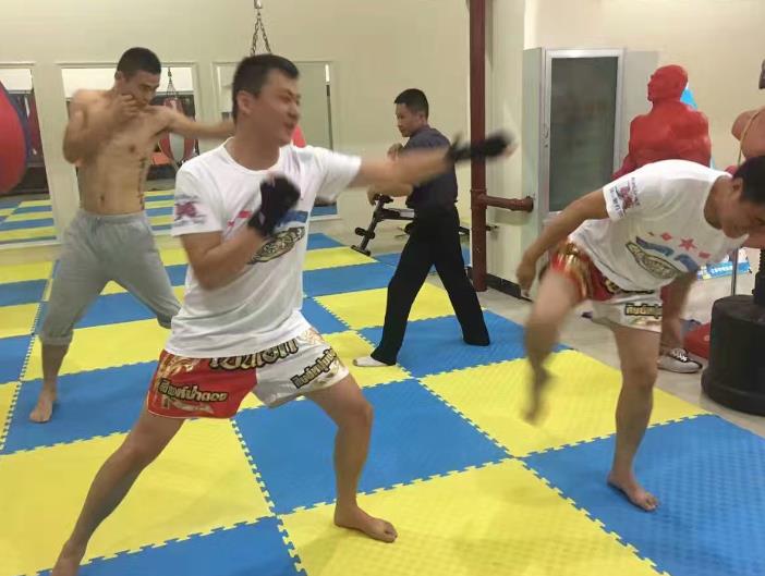 黑龍江保镖滕曉海——擅長(cháng)散打、大成拳